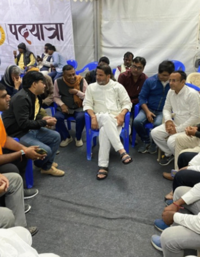 DISCUSSING PLANNING FOR NEXT DAY PAD YATRA